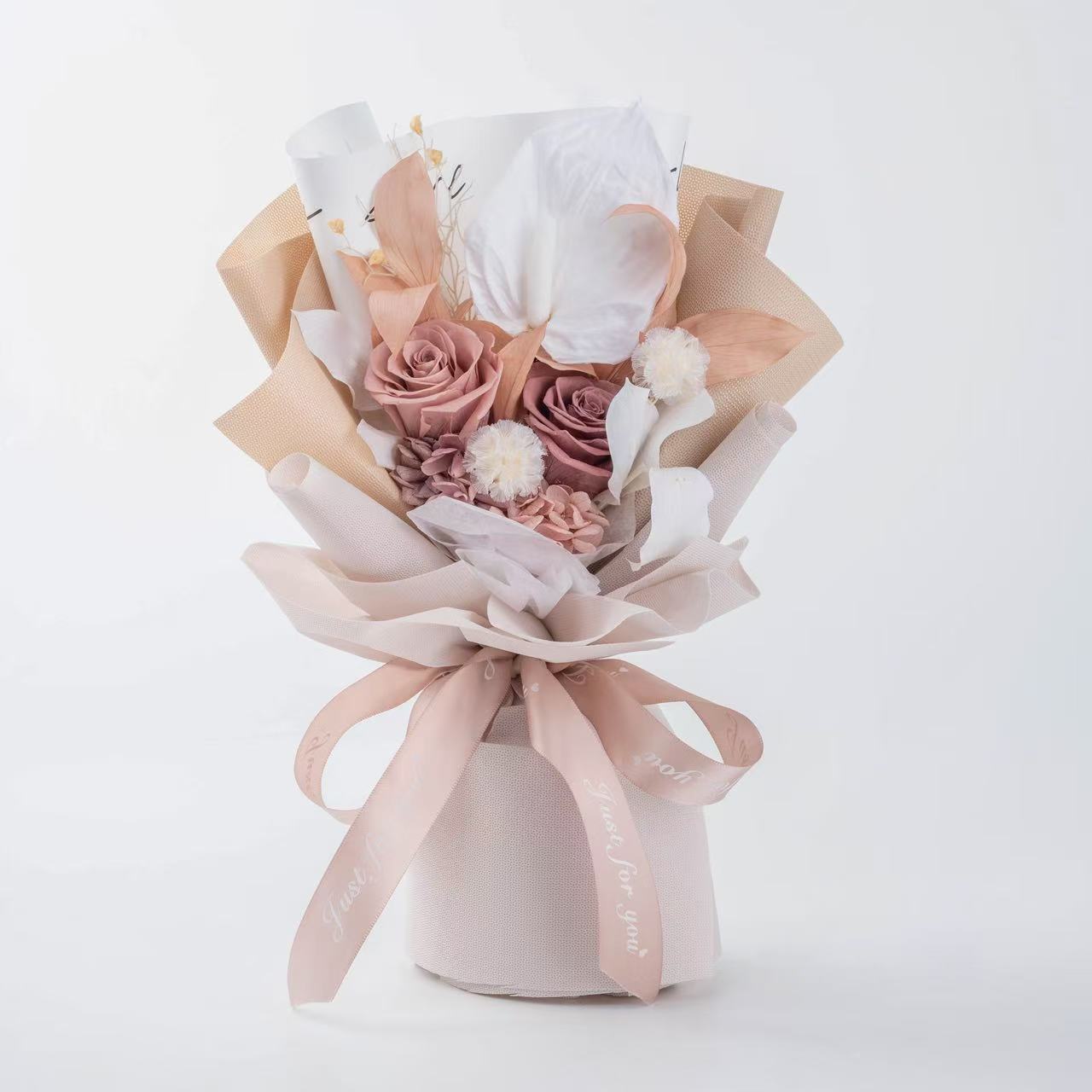 Preserved flowers bouquets