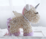 The Preserved hydrangeas Unicorn – a luxury forever flower gift handcrafted with real preserved blooms. Elegant, whimsical, and everlasting, this floral unicorn makes the perfect romantic or birthday gift for her. Ideal for Valentine’s Day, anniversary, or baby shower décor. Bloom 3+ years。